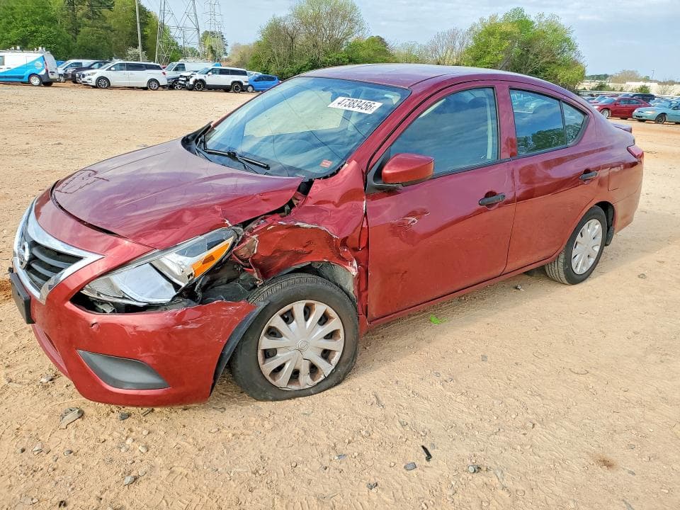 2018 NISSAN VERSA 1