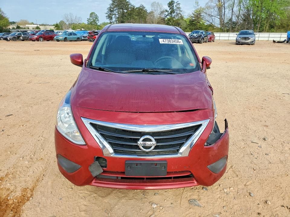 2018 NISSAN VERSA 5