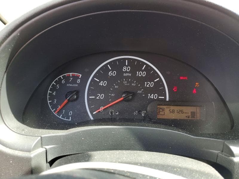 2018 NISSAN VERSA 9
