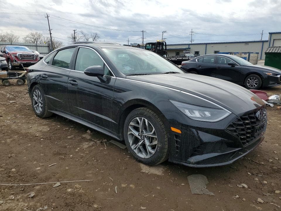 2023 HYUNDAI SONATA SEL 4