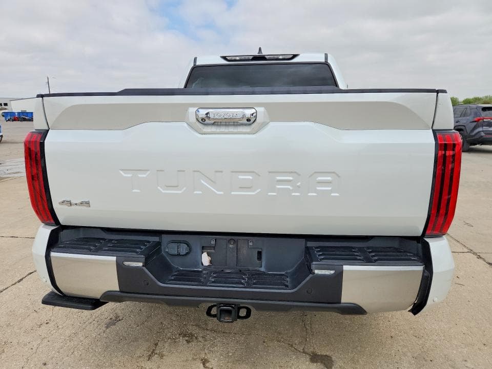 2023 TOYOTA TUNDRA LIMITED HV LIMITED HV 6