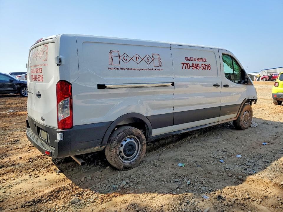 2025 FORD TRANSIT T-250 3