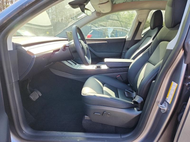 2024 TESLA MODEL Y 7