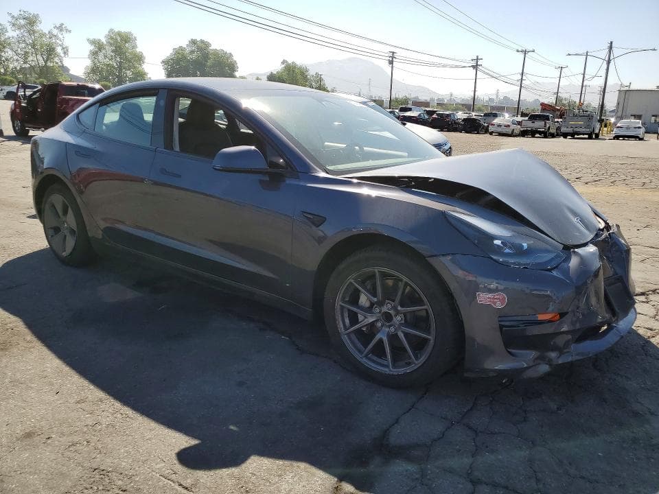 2023 TESLA MODEL 3 4