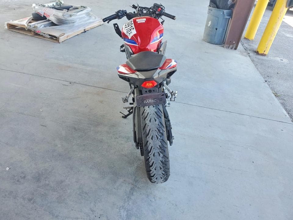 2024 HONDA CBR500 RA 4