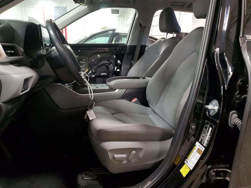 2022 TOYOTA HIGHLANDER LE 7