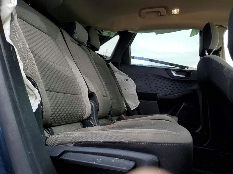 2020 FORD ESCAPE SE 11
