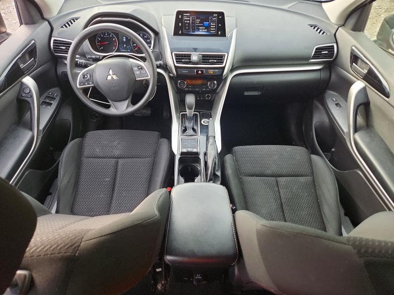 2018 MITSUBISHI ECLIPSE CROSS LE 8