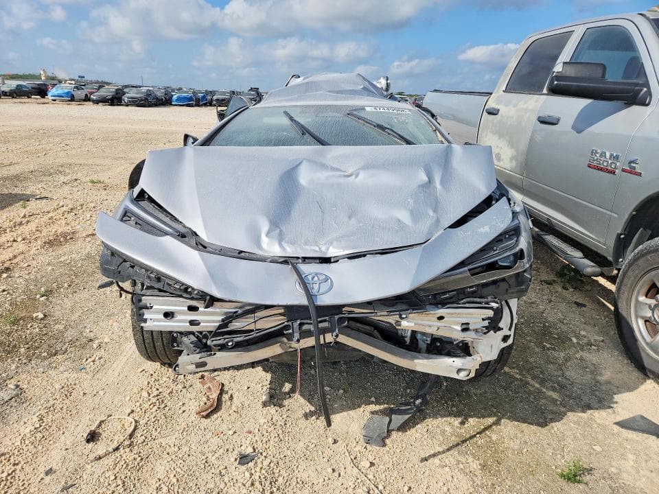 2024 TOYOTA PRIUS XLE XLE 5