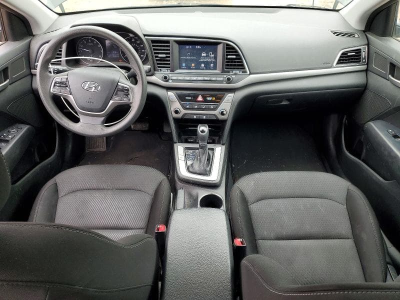 2018 HYUNDAI ELANTRA SE SE 8