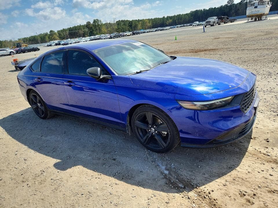 2023 HONDA ACCORD HYBRID SPORT-L 4