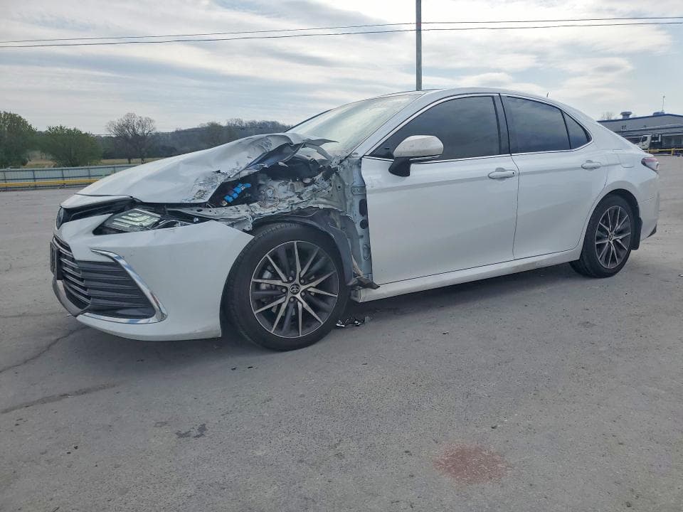 2021 TOYOTA CAMRY HYBRID XLE XLE - 1