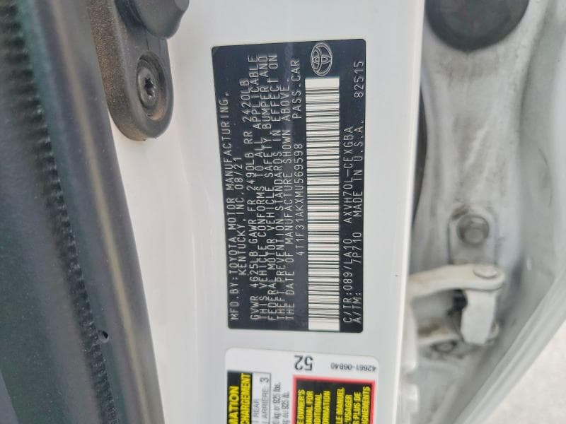 2021 TOYOTA CAMRY HYBRID XLE XLE 12