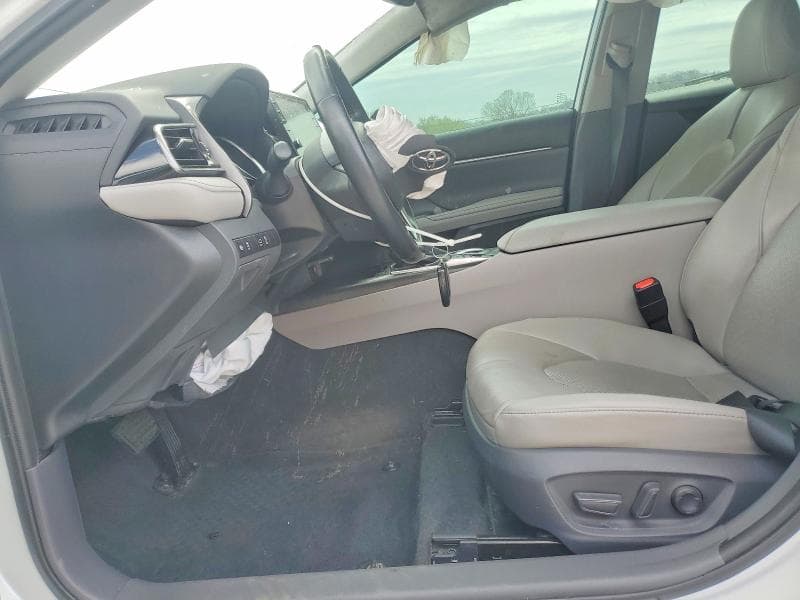 2021 TOYOTA CAMRY HYBRID XLE XLE 7