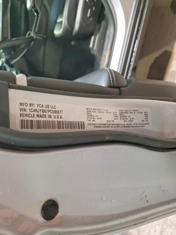 2023 JEEP GRAND CHEROKEE LIMITED 4XE 15