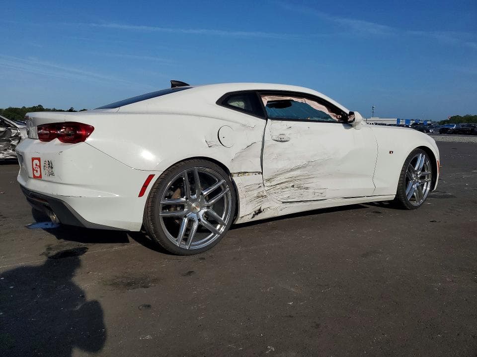 2019 CHEVROLET CAMARO LS 3