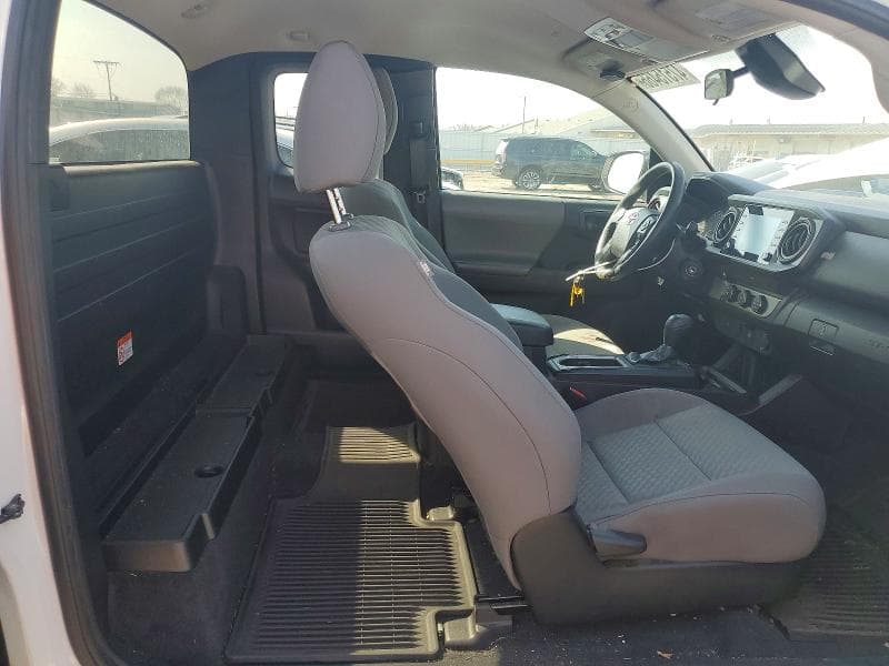 2022 TOYOTA TACOMA SR SR 10