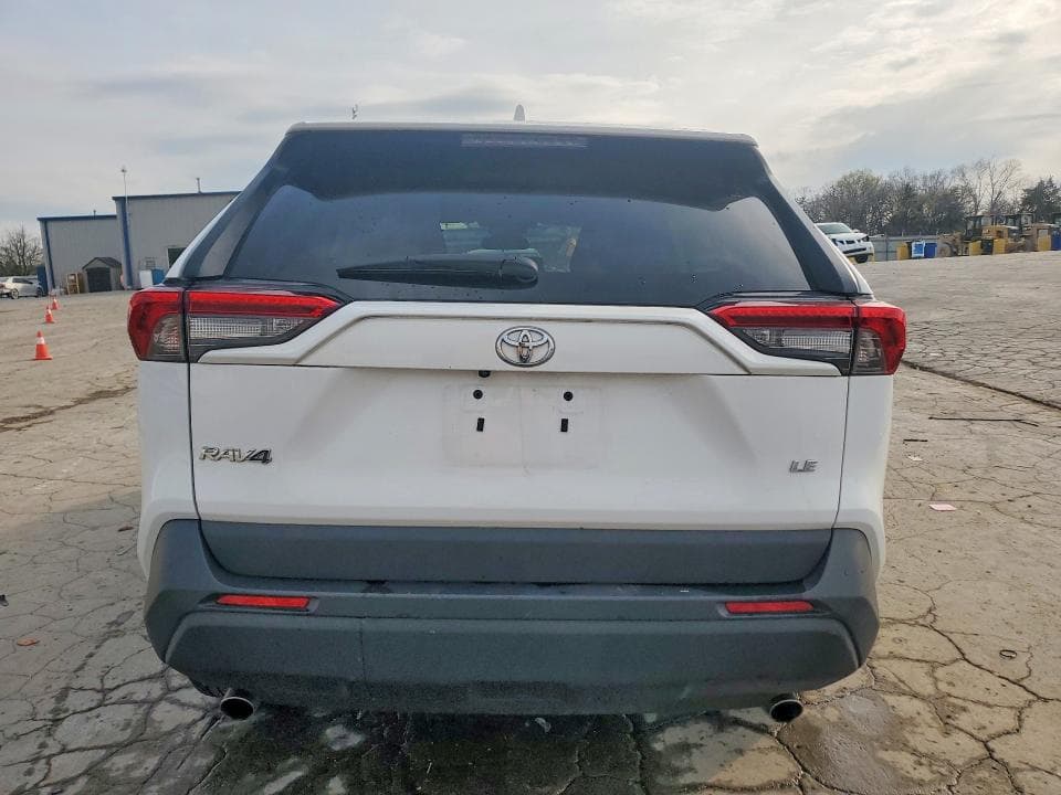 2024 TOYOTA RAV4 LE 6