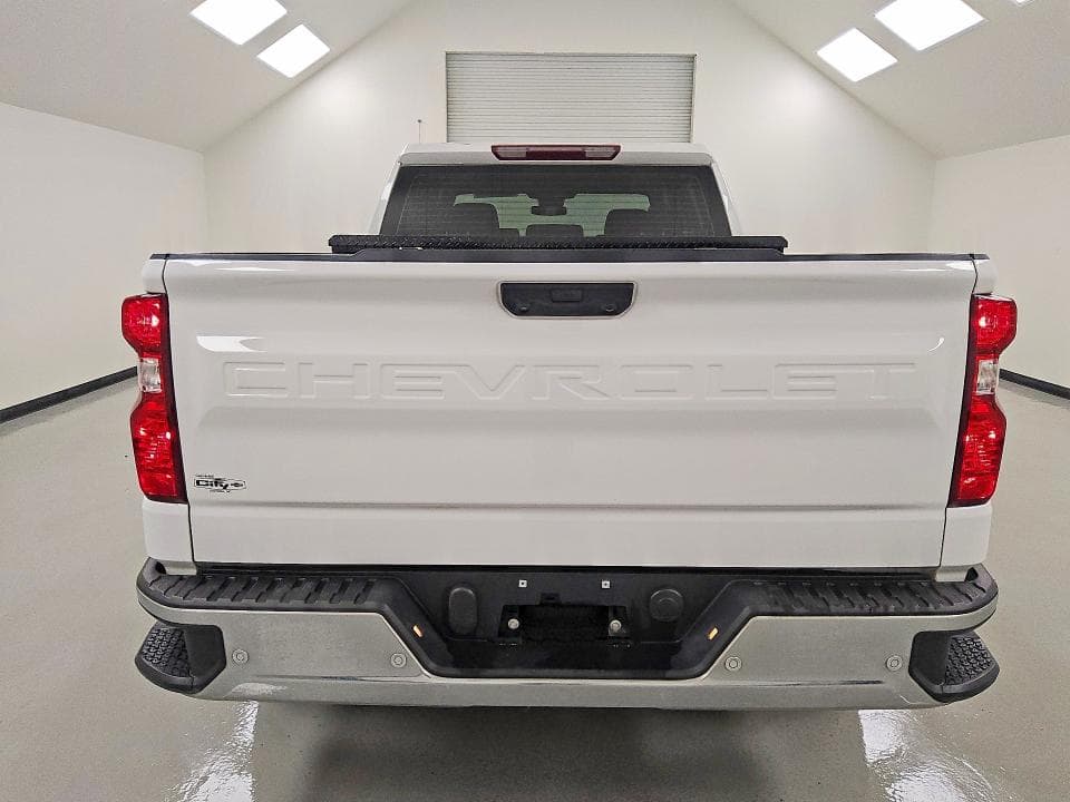2024 CHEVROLET SILVERADO C1500 6