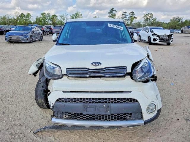2018 KIA SOUL + 5