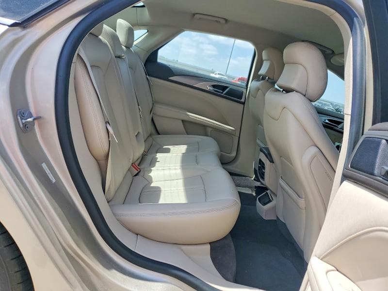 2017 LINCOLN MKZ HYBRID PREMIERE 10