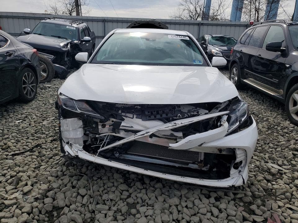 2020 TOYOTA CAMRY LE LE 5