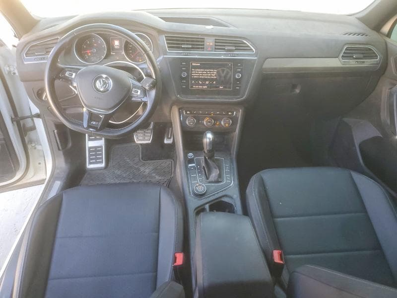 2020 VOLKSWAGEN TIGUAN SE SE 8