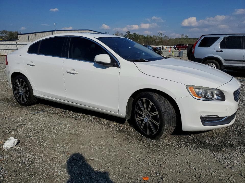 2017 VOLVO S60 PREMIER 4