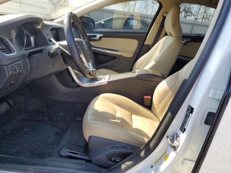 2017 VOLVO S60 PREMIER 7