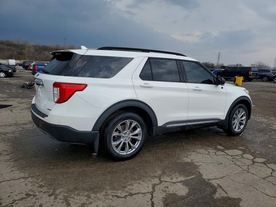 2022 FORD EXPLORER XLT XLT 3