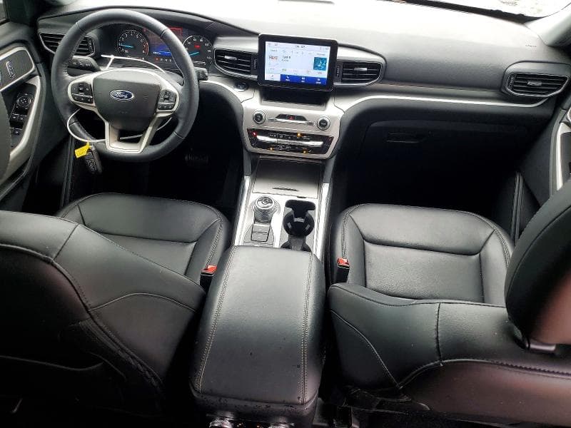 2022 FORD EXPLORER XLT XLT 8