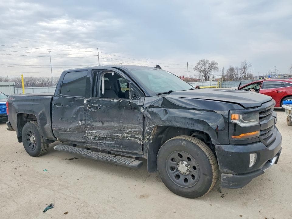 2017 CHEVROLET SILVERADO K1500 LT K1500 LT 4