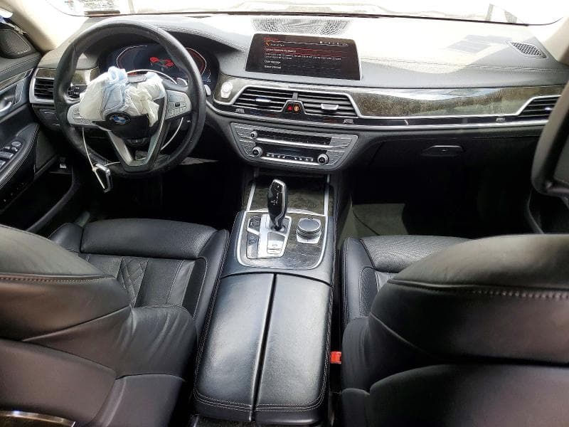 2022 BMW 740LI XDRIVE 8
