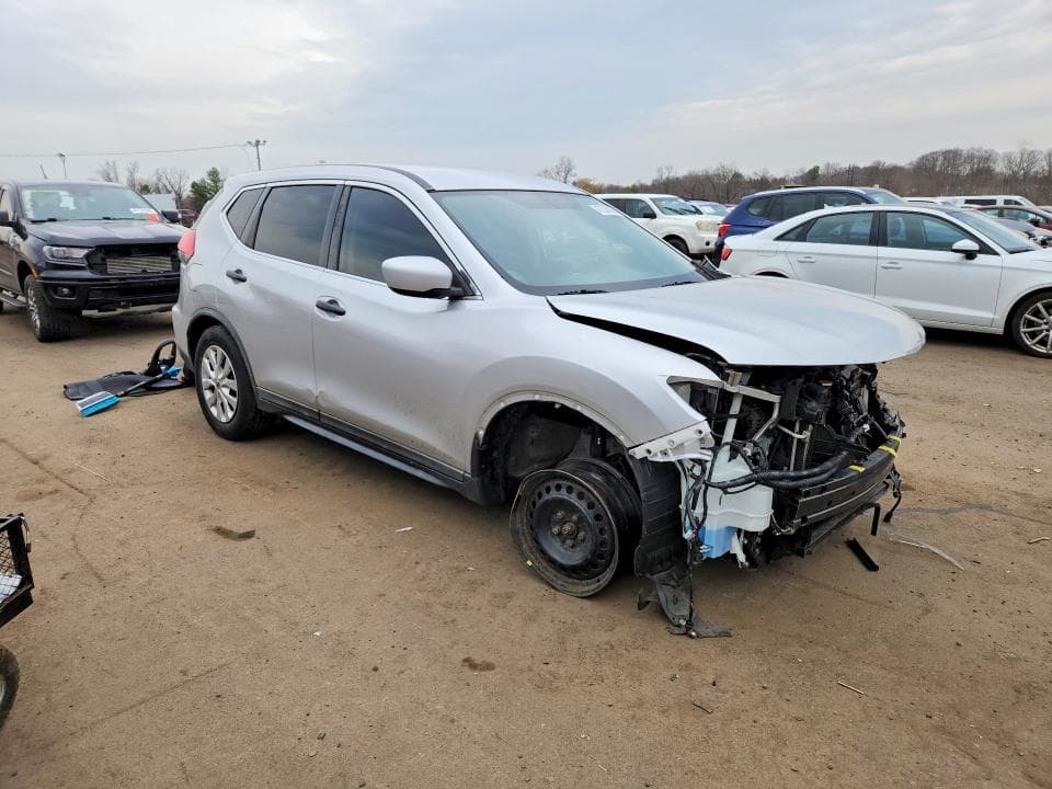 2017 NISSAN ROGUE S 4