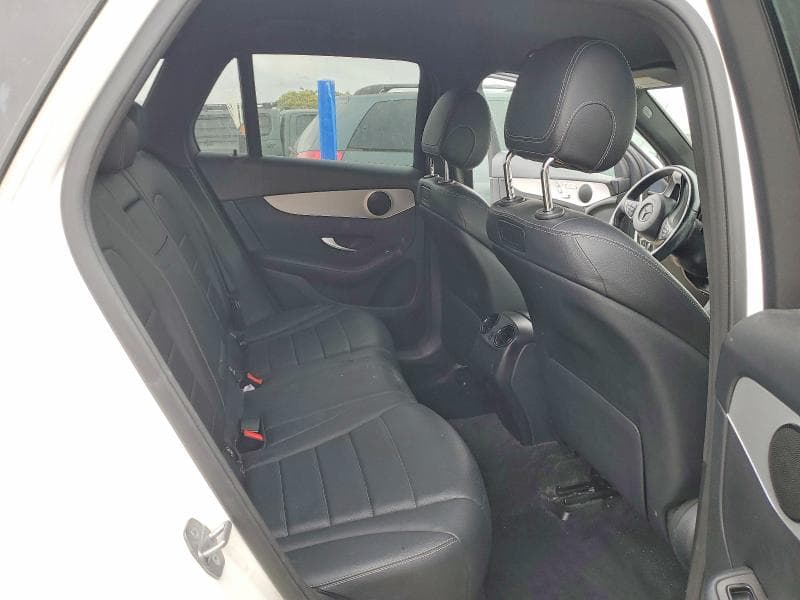 2019 MERCEDES-BENZ GLC 300 11