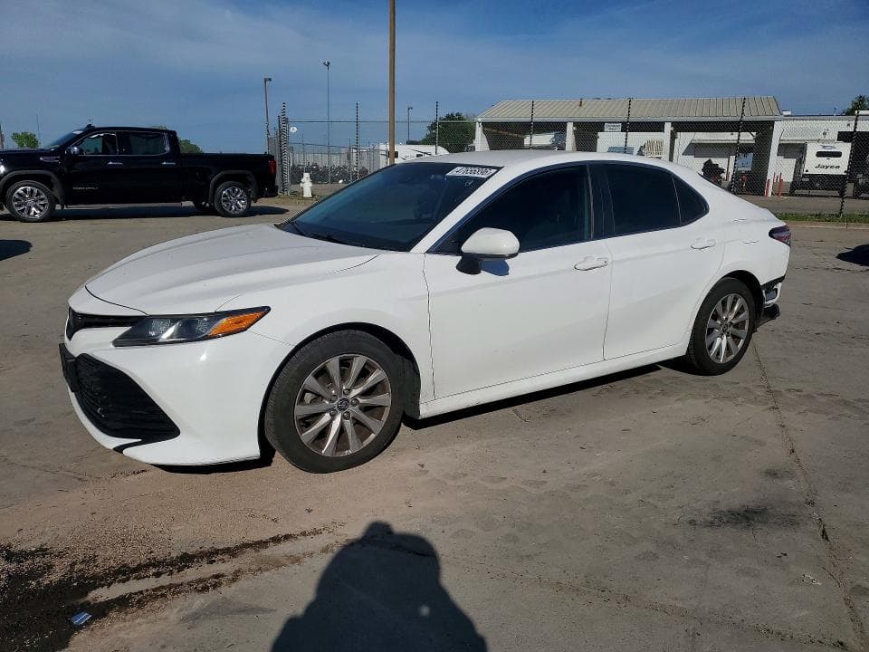 2020 TOYOTA CAMRY LE LE - 1