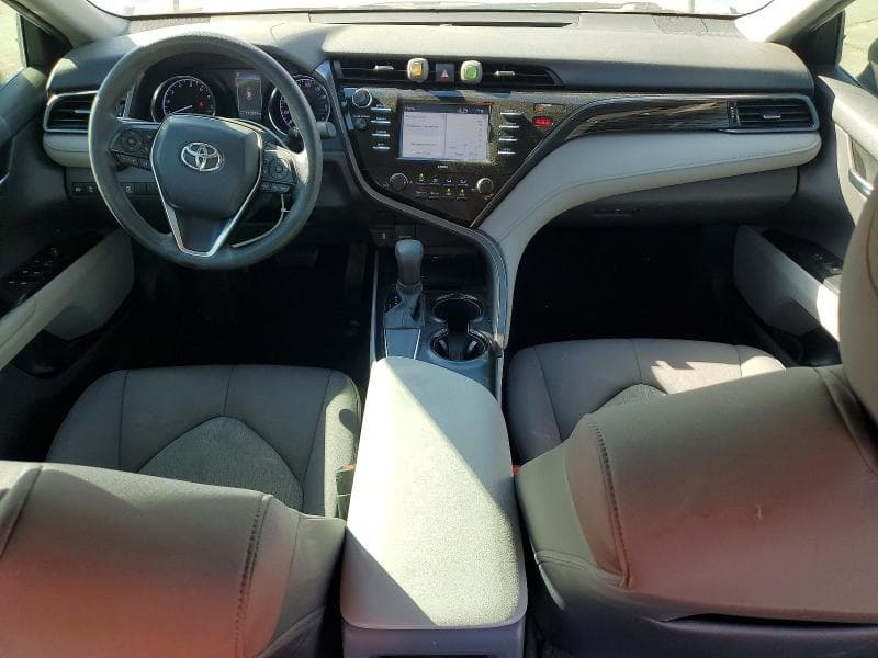 2020 TOYOTA CAMRY LE LE 8
