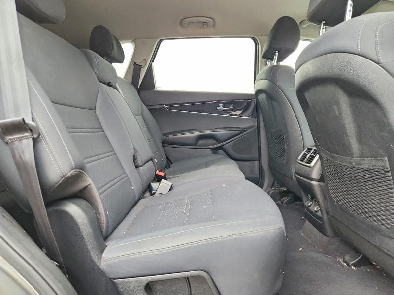 2019 KIA SORENTO LX LX 11