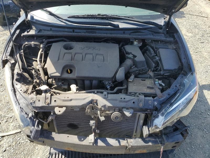 2018 TOYOTA COROLLA LE 11