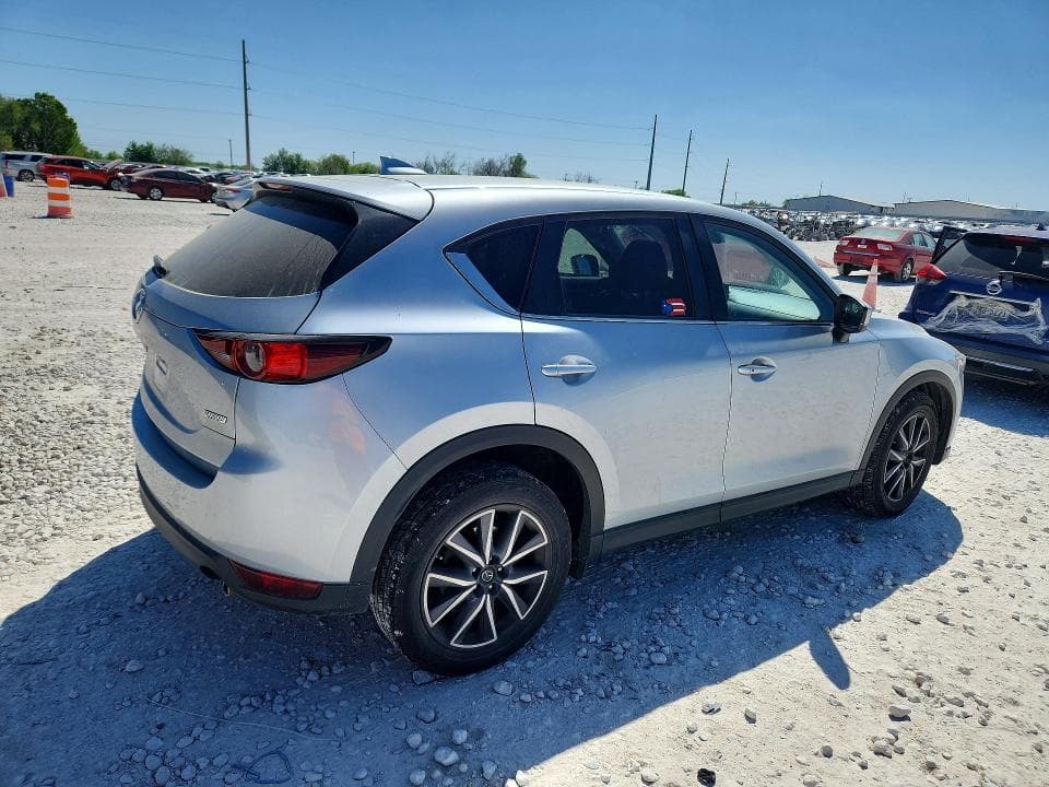 2018 MAZDA CX-5 TOURING 3