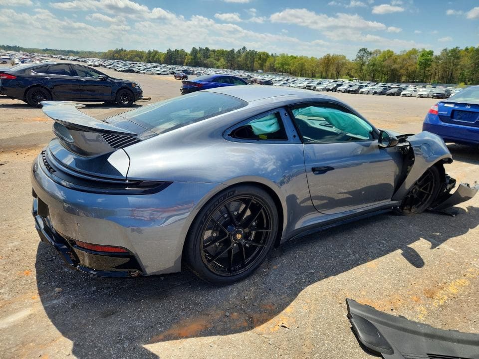 2026 PORSCHE 911 CARRERA GTS 3