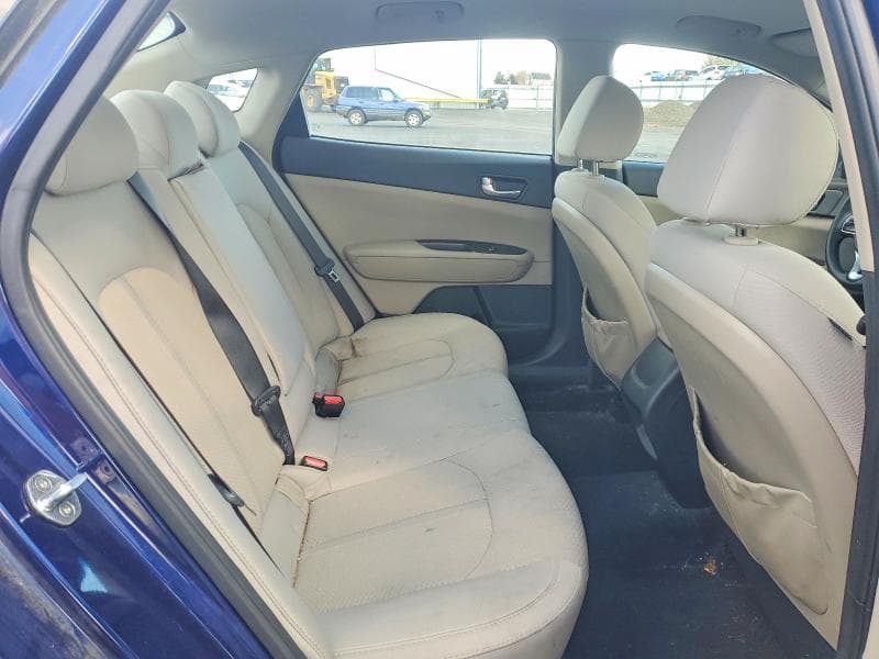 2017 KIA OPTIMA LX 10