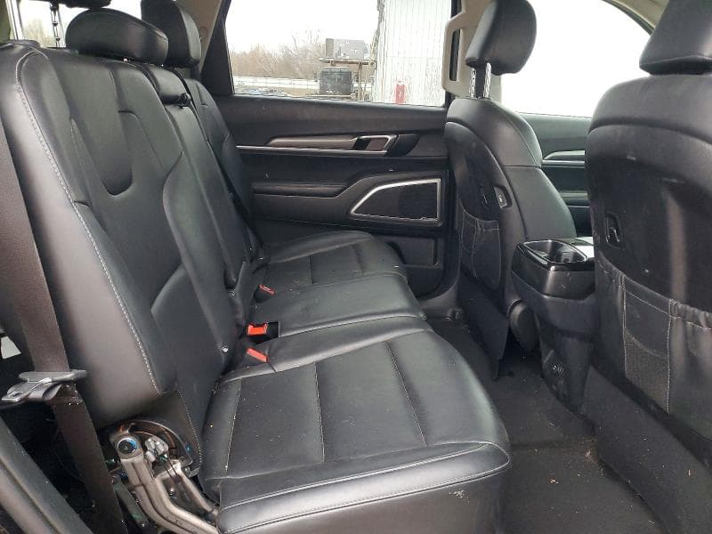 2021 KIA TELLURIDE LX 11