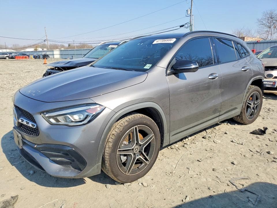 2022 MERCEDES-BENZ GLA 250 4MATIC - 1