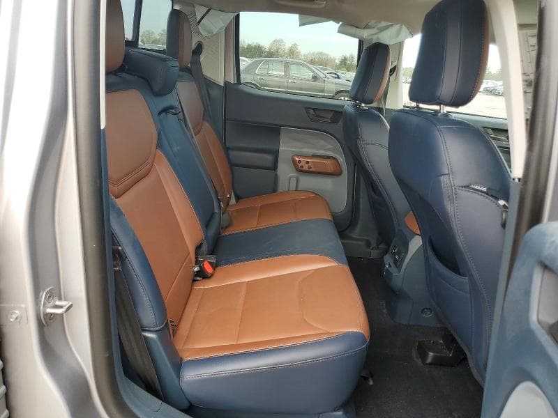 2024 FORD MAVERICK LARIAT LARIAT 10