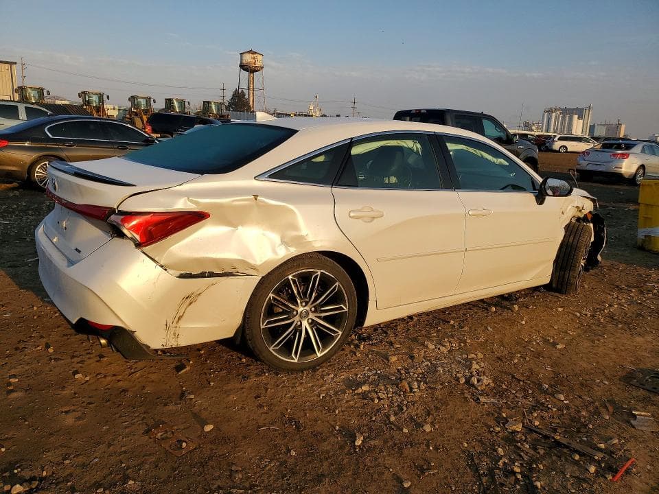 2020 TOYOTA AVALON XSE XSE 3