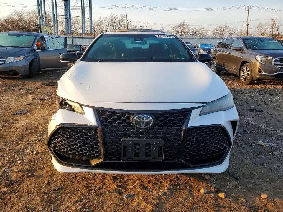 2020 TOYOTA AVALON XSE XSE 5
