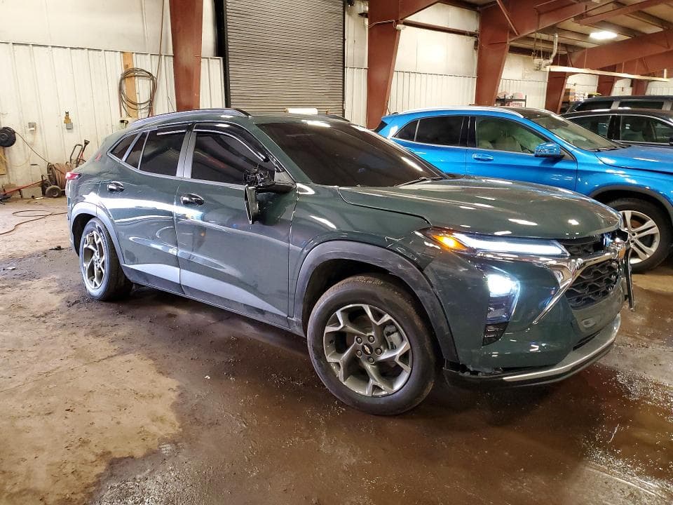 2025 CHEVROLET TRAX 1LT 4