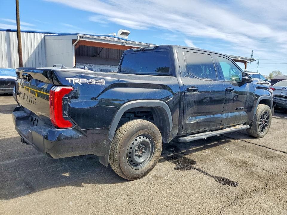 2024 TOYOTA TUNDRA LIMITED 3