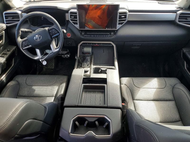 2024 TOYOTA TUNDRA LIMITED 8